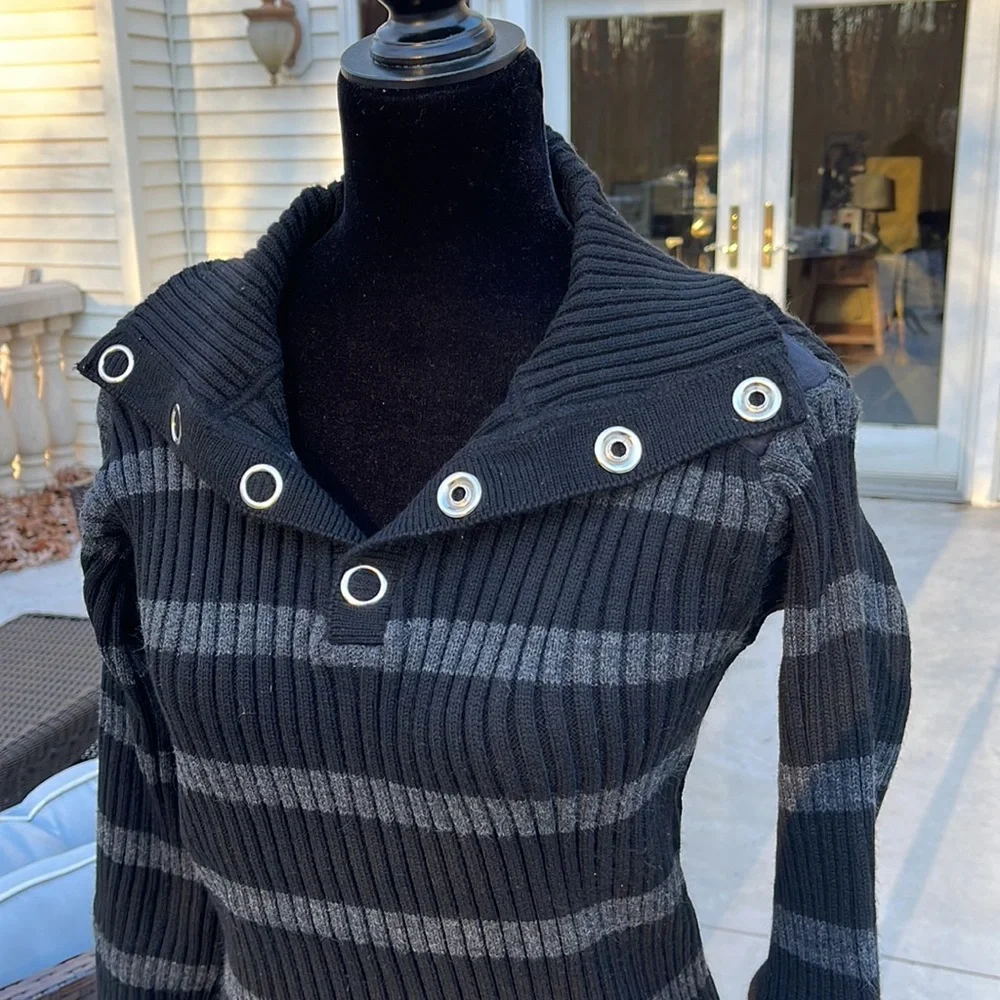 D&G SNAP Dolce and Gabbana ribbed turtleneck wool blend sweater grey and black - Picture 1 of 12